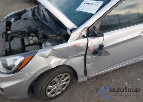 2013 Hyundai Accent Gls z USA, uszkodzony, nr VIN KMHCT4AE8DU439978